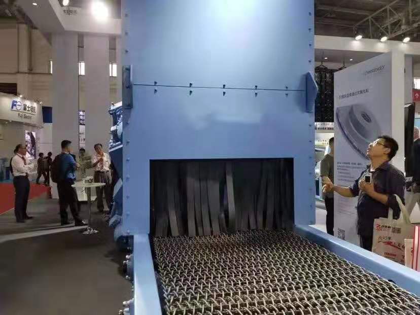 1568859778960786.jpg 網(wǎng)帶式拋丸清理機(jī).jpg